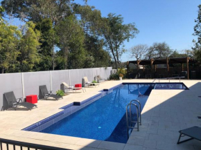 Гостиница Hawks Nest Motel  Хокс Нест